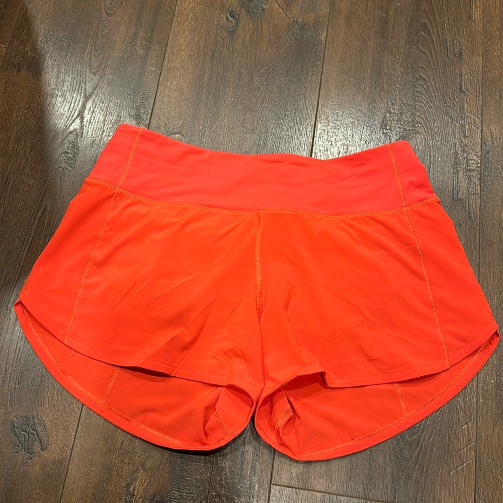 Lululemon speed up 2.5 inch shorts